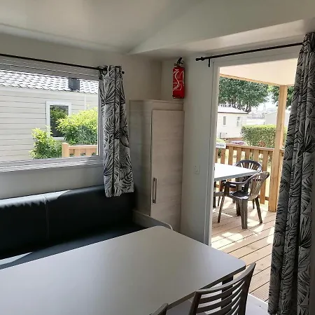 Campingplatz Le Rhone 3*